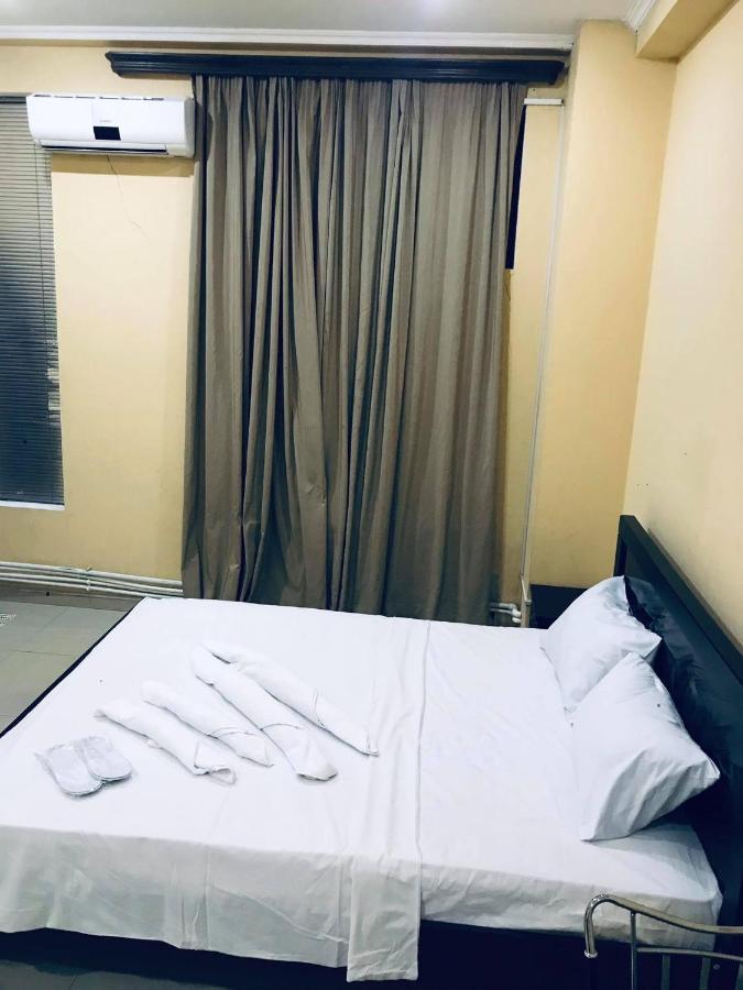 Hotel Rostus Tbilisi Zewnętrze zdjęcie