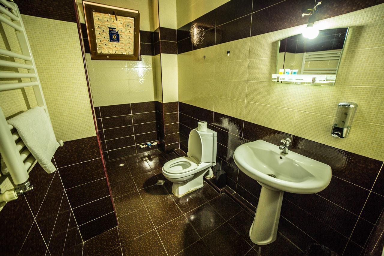 Hotel Rostus Tbilisi Zewnętrze zdjęcie